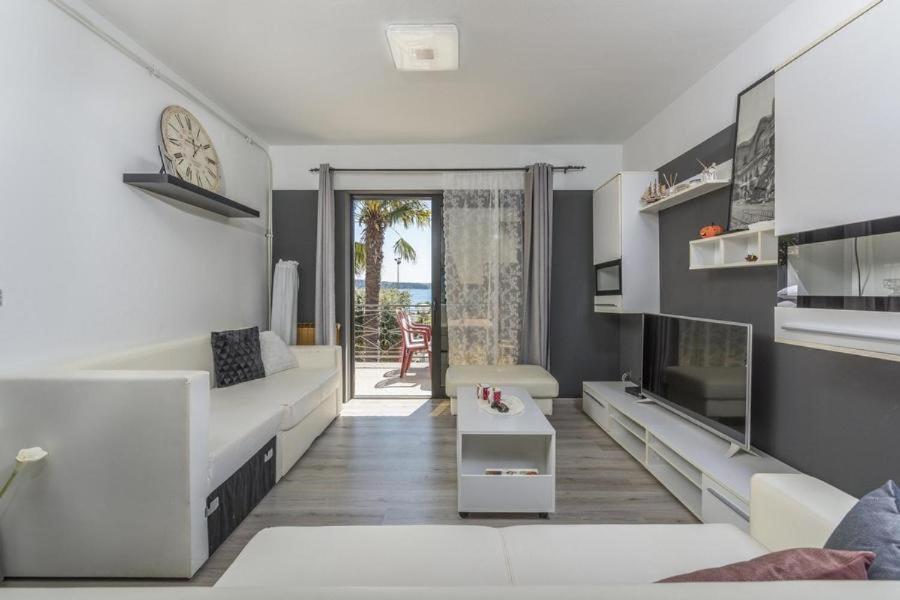 Apartment Zak Novigrad  Exterior photo